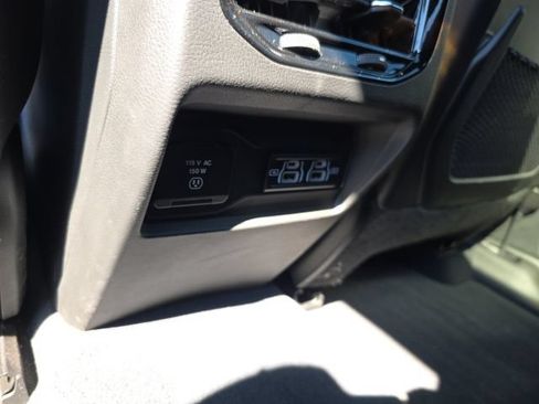 Used 2023 Jeep Grand Cherokee Overland w/ Adv Protech Group III AWD/4WD image 48