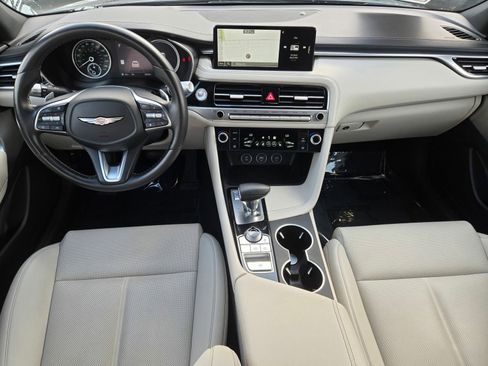 Used 2025 Genesis G70 2.5T AWD/4WD image 12