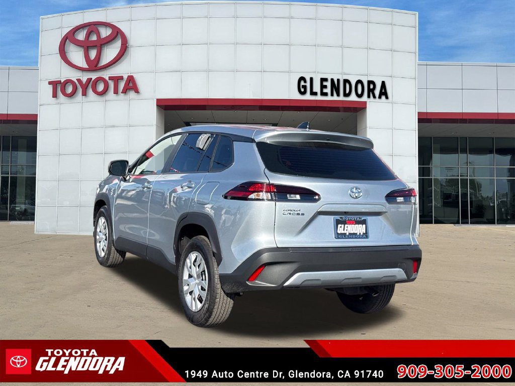 Certified 2026 Toyota Corolla Cross L FWD image 8
