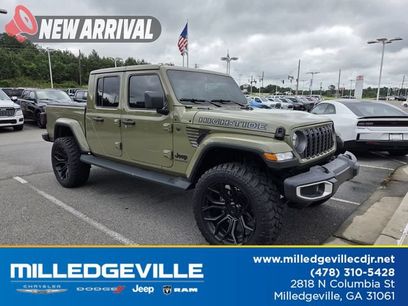 Used 2025 Jeep Gladiator Sport