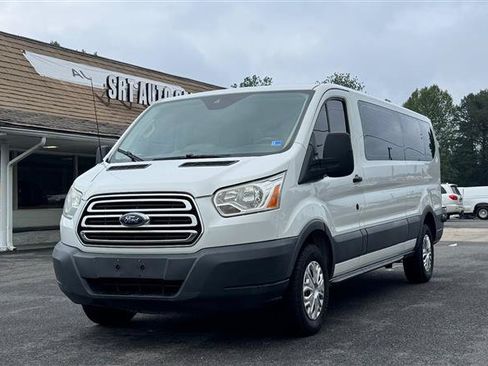 Used 2016 Ford Transit 350 XLT RWD image 2