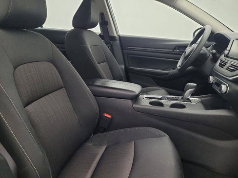 Used 2024 Nissan Altima 2.5 S image 21