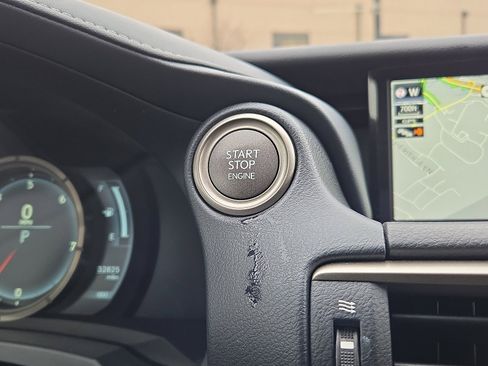 Used 2018 Lexus IS 300 F Sport w/ F Sport Package image 23