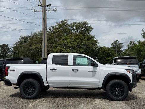 New 2026 Chevrolet Colorado Trail Boss AWD/4WD image 6
