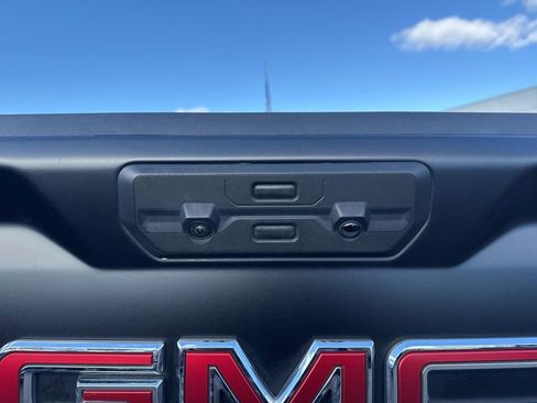 Used 2024 GMC Sierra 1500 AT4X w/ AT4X AEV Edition image 34