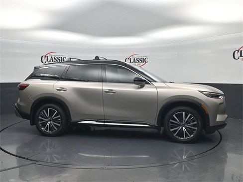 Used 2022 INFINITI QX60 Autograph w/ Cargo Package image 6