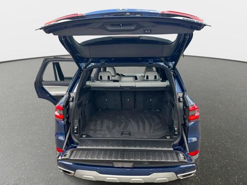 Used 2023 BMW X5 xDrive40i w/ Premium Package image 11