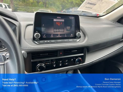 Used 2024 Nissan Rogue S FWD image 16