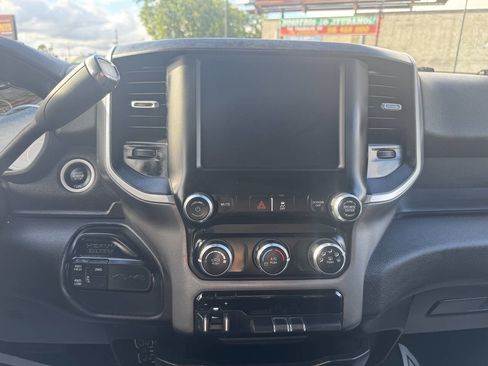 Used 2022 RAM 2500 Big Horn image 17