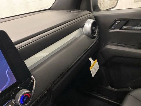 New 2026 Chevrolet Colorado LT w/ LT Convenience Package image 18