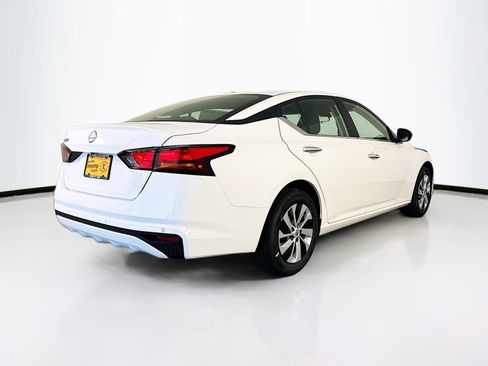 Used 2025 Nissan Altima 2.5 S image 7