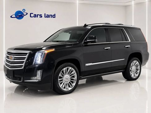 Used 2019 Cadillac Escalade Platinum AWD/4WD image 6