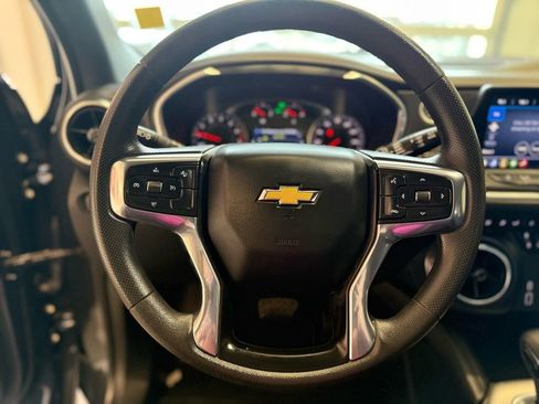 Used 2022 Chevrolet Blazer LT AWD/4WD image 28