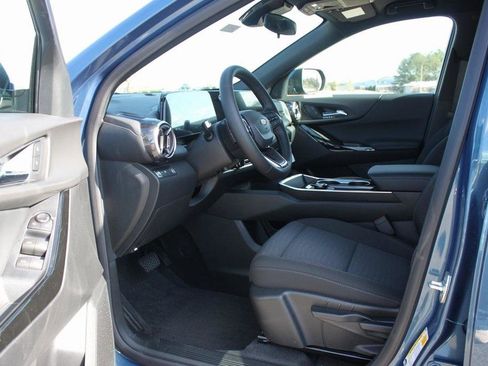 New 2026 Chevrolet Equinox LT image 11