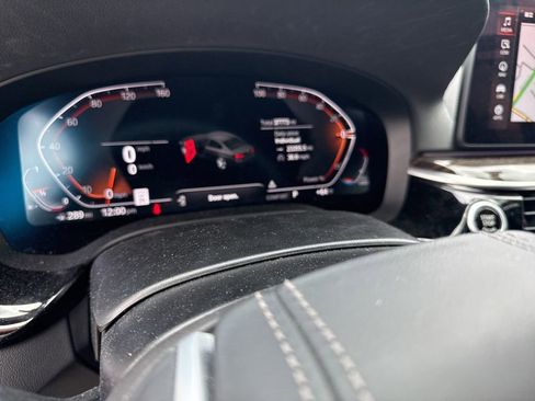 Used 2023 BMW 540i image 6