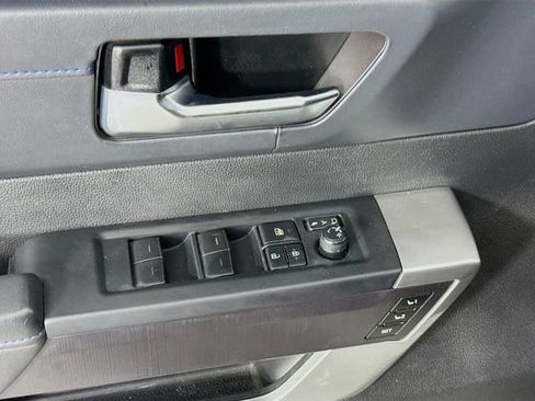 Used 2022 Toyota Tundra Platinum w/ Advanced Package image 17