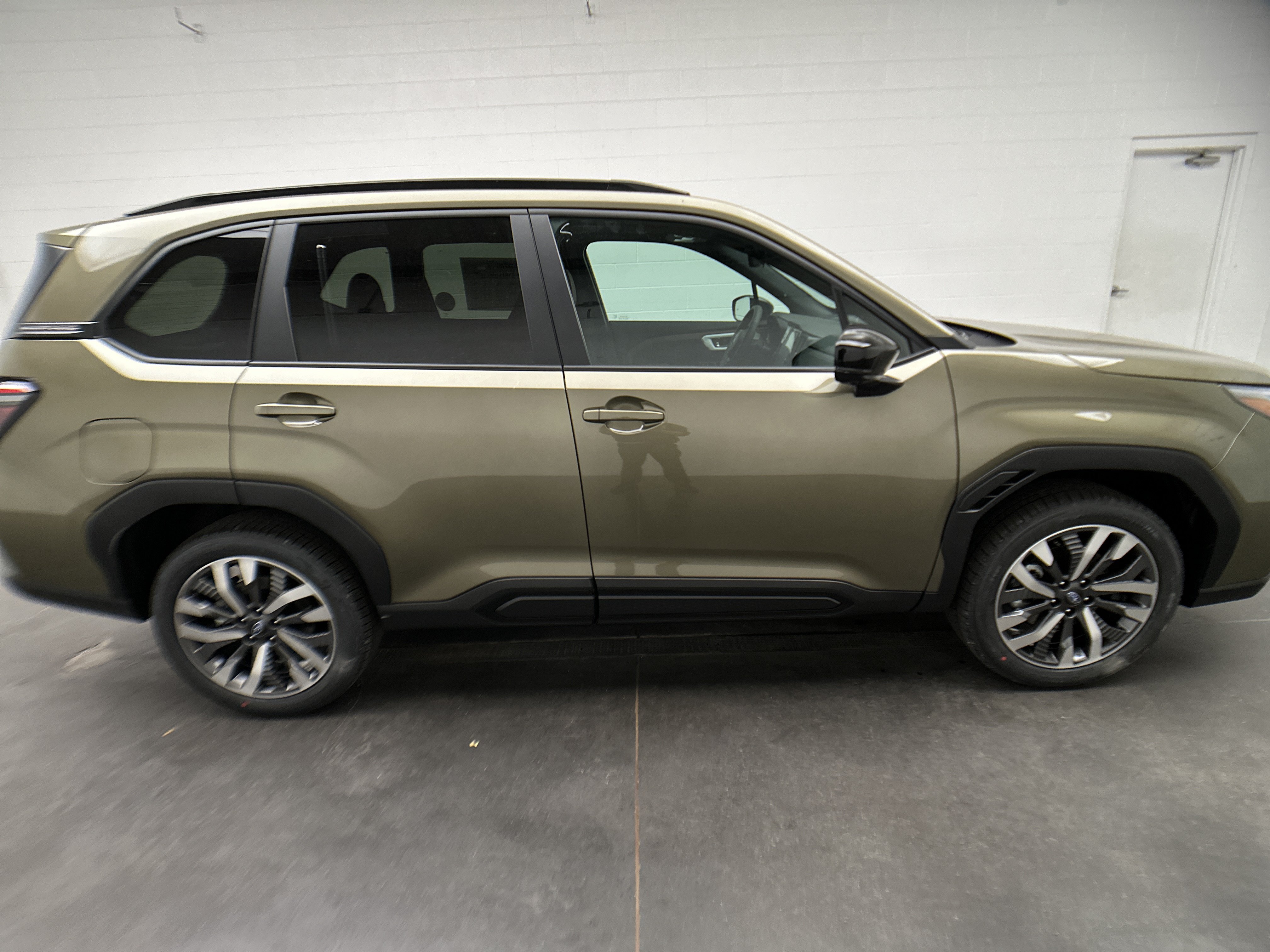 New 2026 Subaru Forester Touring AWD/4WD image 10