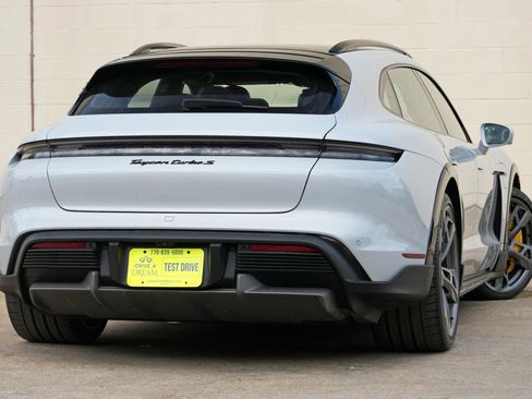 Used 2022 Porsche Taycan Turbo S w/ Technology Package AWD/4WD image 5