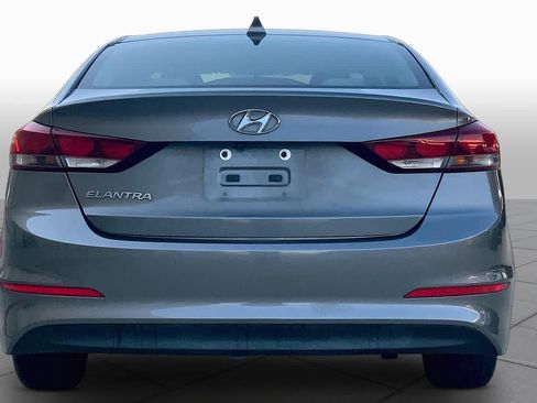 Used 2018 Hyundai Elantra SEL FWD image 5