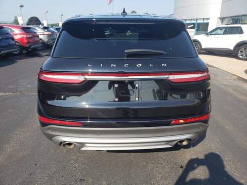 Used 2023 Lincoln Corsair Reserve w/ Equipment Group 202A image 8