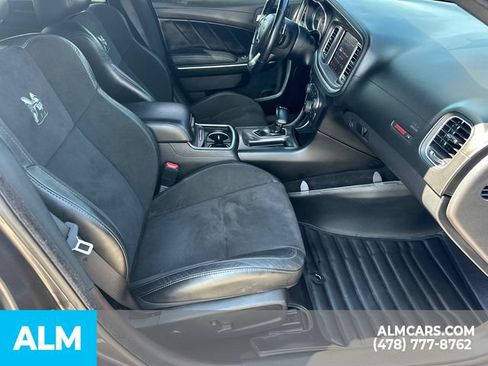 Used 2022 Dodge Charger Scat Pack w/ Dynamics Package RWD image 15