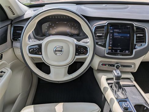 Certified 2022 Volvo XC90 T6 Inscription w/ Advanced Package image 16