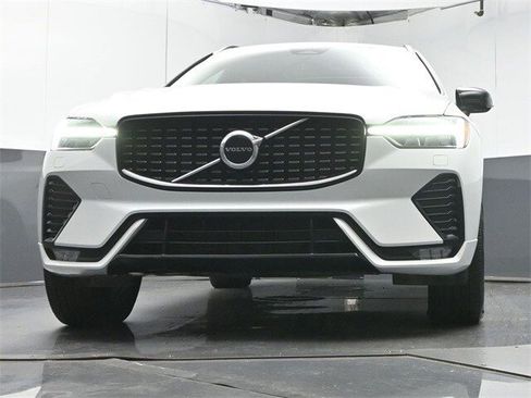 Certified 2024 Volvo XC60 B5 Core image 35