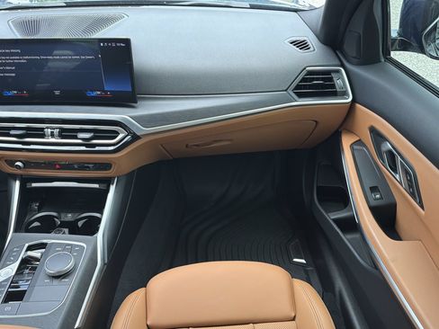 Used 2023 BMW 330i Sedan w/ Premium Package RWD image 31