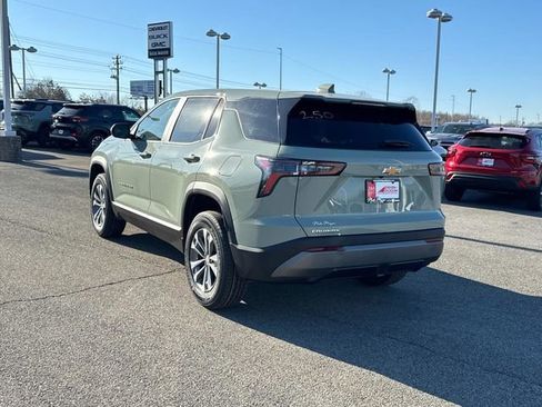 New 2026 Chevrolet Equinox LT w/ Convenience Package II FWD image 6