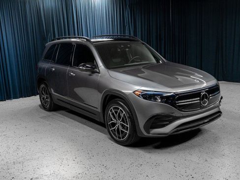 Certified 2023 Mercedes-Benz EQB 350 4MATIC SUV image 3