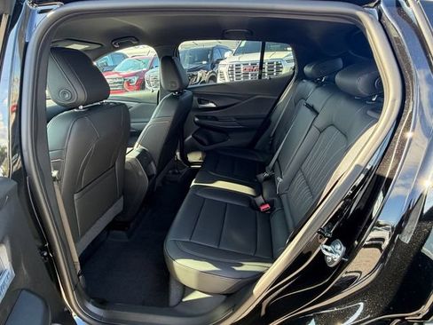 New 2026 Buick Envista Avenir FWD image 14