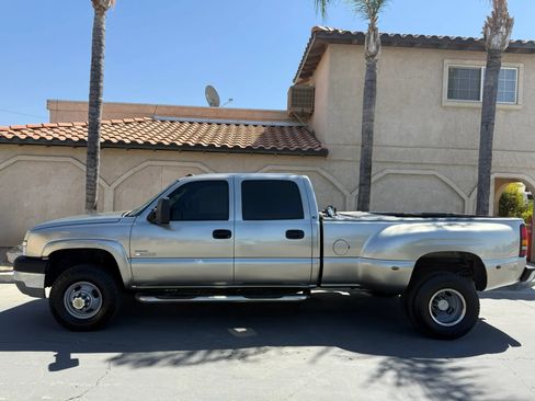 Used 2003 Chevrolet Silverado 3500 LS RWD image 8