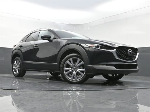 Used 2023 MAZDA CX-30 AWD 2.5 S w/ Premium Package image 26