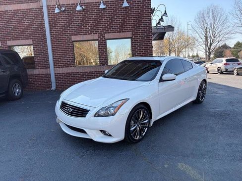 Used 2013 INFINITI G37 Journey w/ Premium Pkg image 3