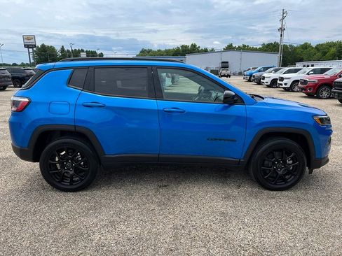 New 2026 Jeep Compass Latitude AWD/4WD image 8