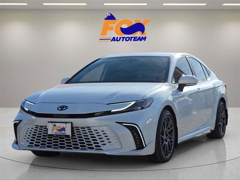 Certified 2025 Toyota Camry XSE image 1