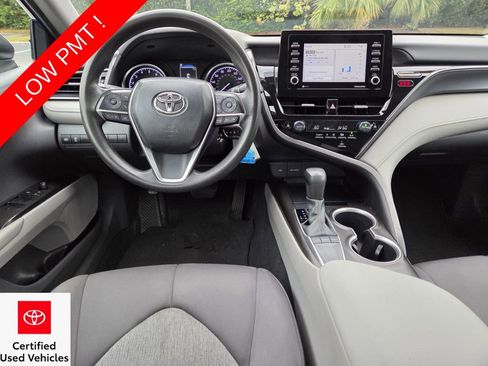 Used 2024 Toyota Camry LE image 7