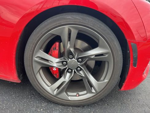 Used 2019 Chevrolet Camaro SS image 12