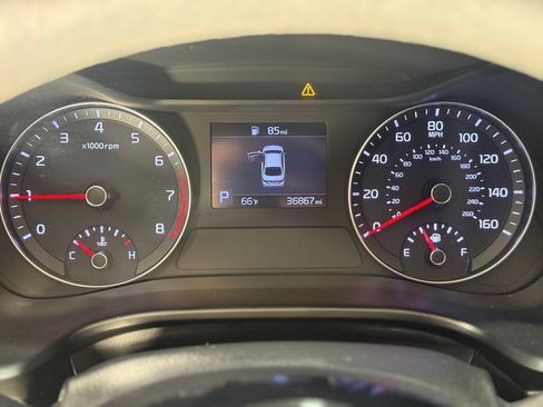 Used 2020 Kia Forte LXS FWD image 14