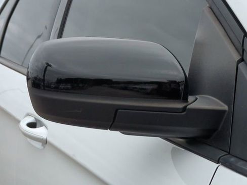 Used 2022 Ford Edge SE w/ Black Appearance Package AWD/4WD image 12