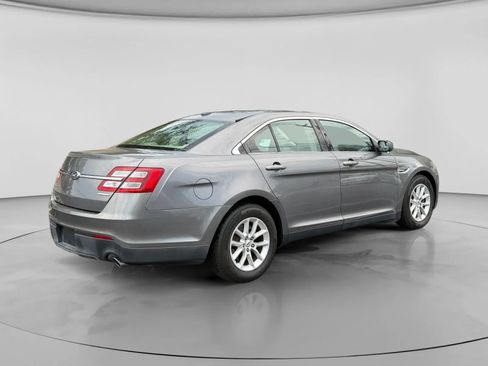 Used 2014 Ford Taurus SE FWD image 5