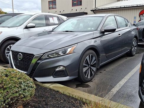 Used 2021 Nissan Altima 2.5 SV image 3