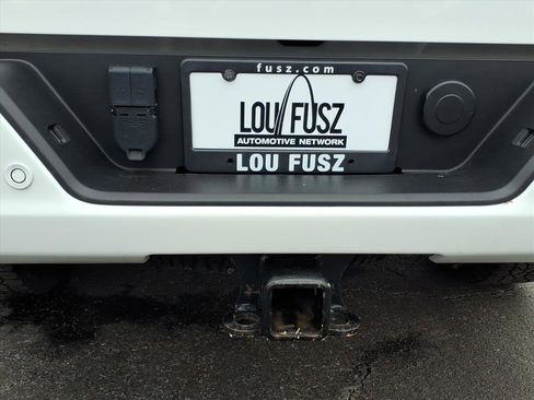 Used 2023 Chevrolet Silverado 2500 High Country image 35