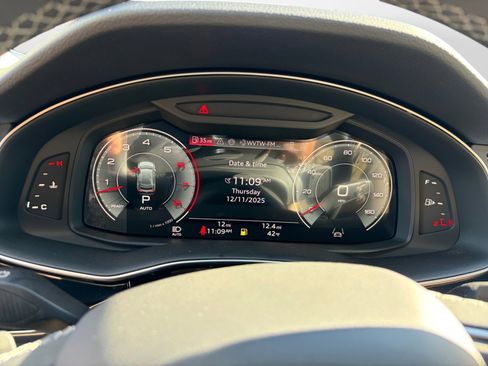 New 2025 Audi Q5 Premium Plus image 11