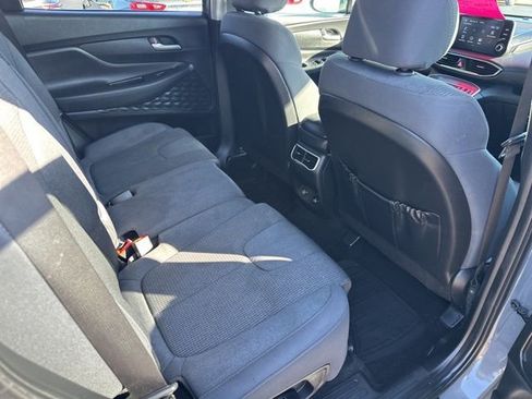 Used 2023 Hyundai Santa Fe SE image 15