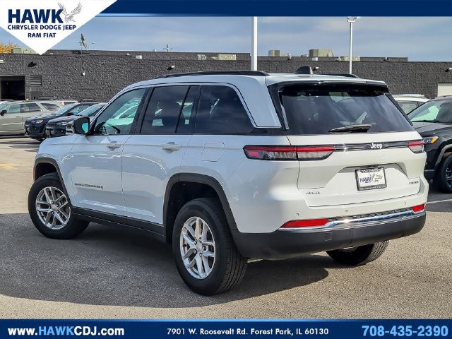 Certified 2025 Jeep Grand Cherokee Laredo X w/ Luxury Tech Group I AWD/4WD image 7