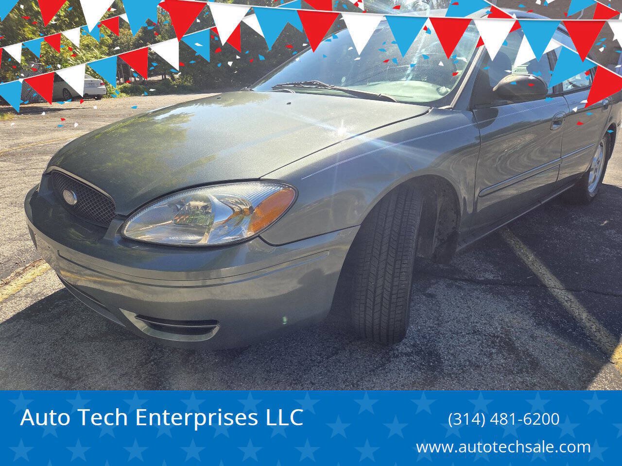 Used 2007 Ford Taurus SE FWD image 1