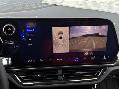 New 2026 Chevrolet Equinox EV RS image 13