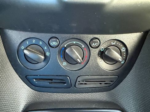 Used 2017 Ford Transit Connect XL FWD image 38