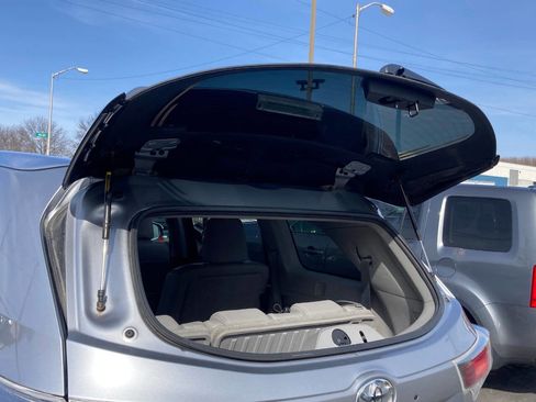 Used 2015 Toyota Highlander Limited AWD/4WD image 96